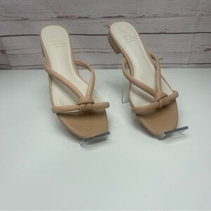 Oasis Society Beige Knot-Strap Mid-Heel Sandals size 6